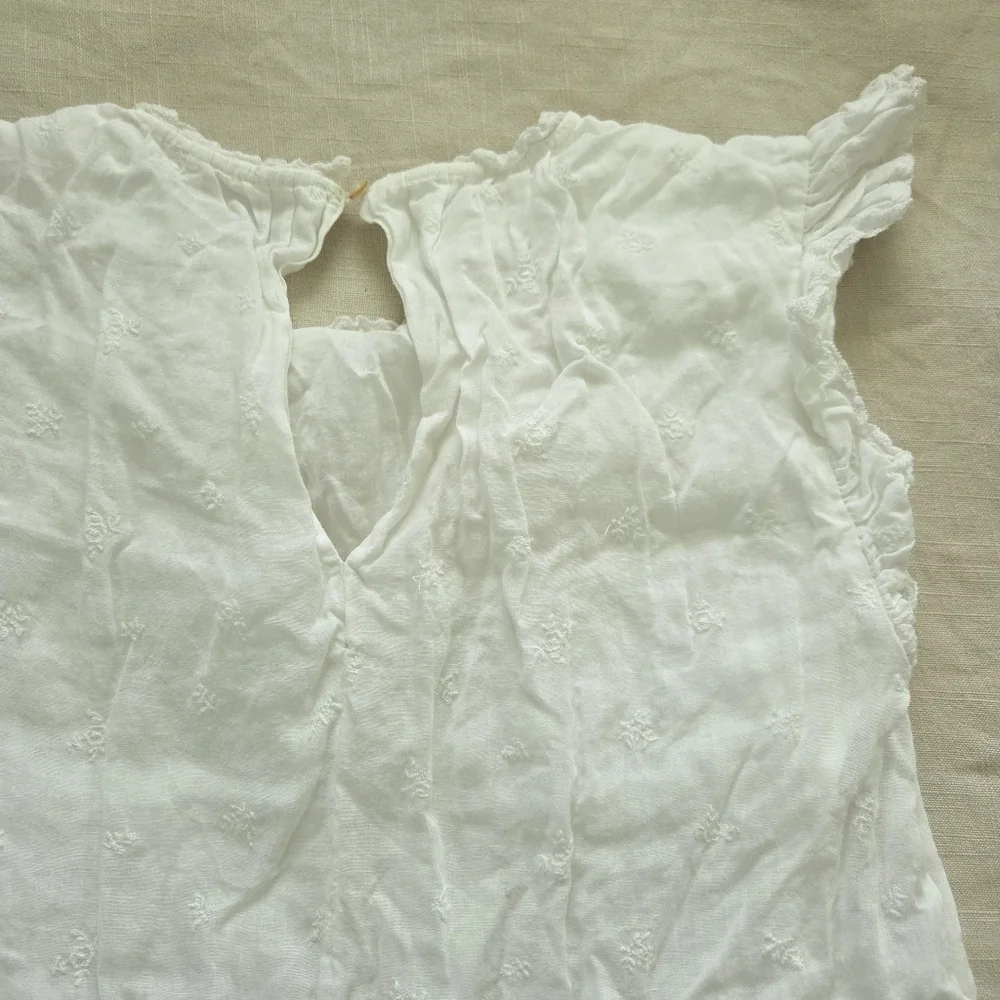 Wilfred White Eyelet Floral Dress Medium Womens - Picture 10 of 10